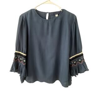 Francesca's Blue Rain Boho Embroidered Bell Sleeve Top Sz M